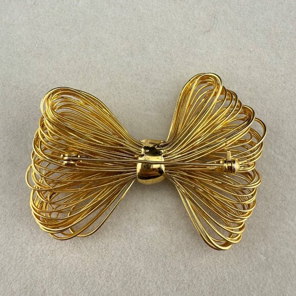 Vintage Gold Wire Bow Brooch Pin‎ Elegant Retro Costume Jewelry Accessory - Picture 4 of 5